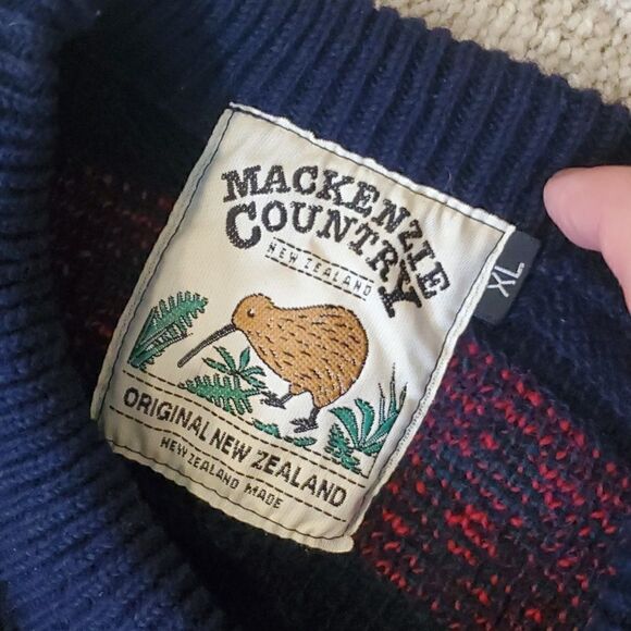 MacKenzie  Country | Rough Wool Sweater - Picture 6 of 7